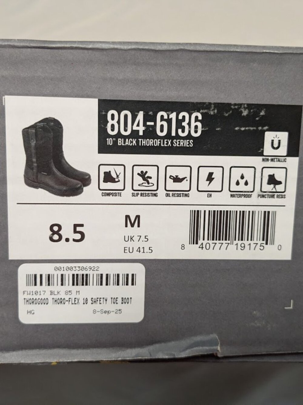 MEN'S 10.5-WIDE THOROGOOD 804-6136 Thoro-Flex 10″ Black Safety Toe Wellington - Picture 3 of 7